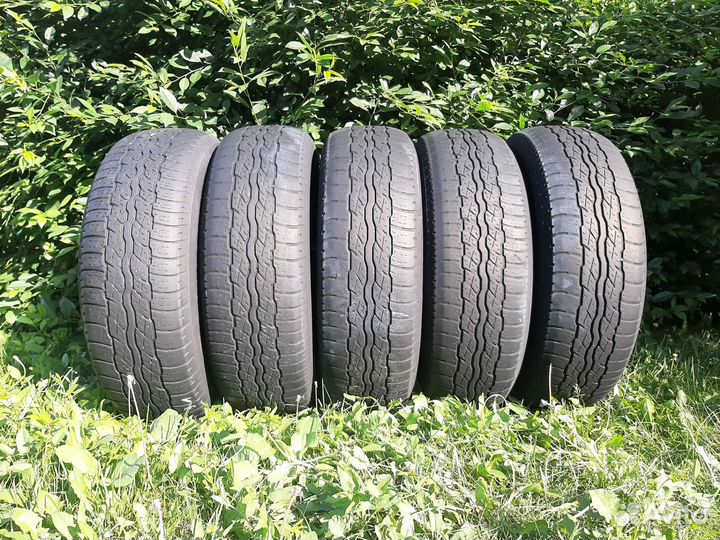 Bridgestone Dueler H/T 687 225/65 R17