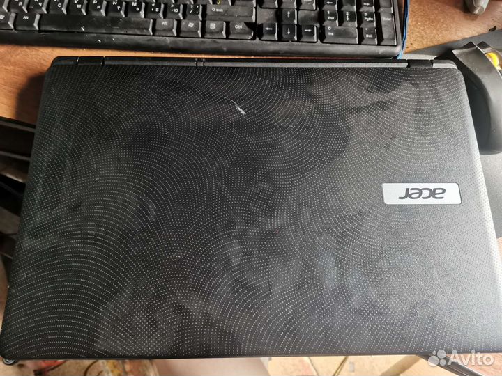 Acer es1-512