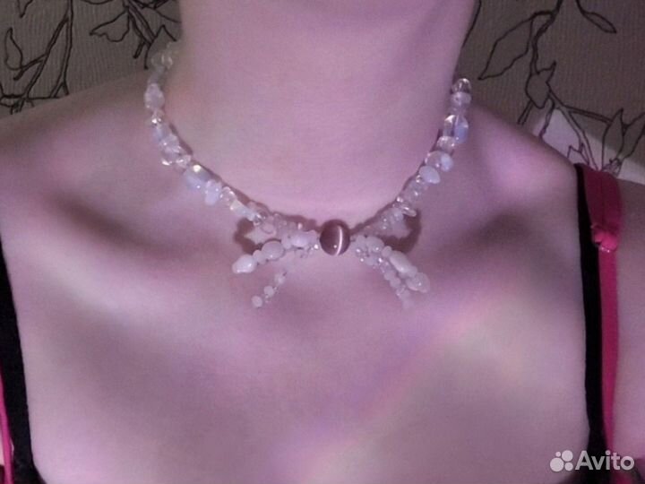 Украшение из натуральных камней