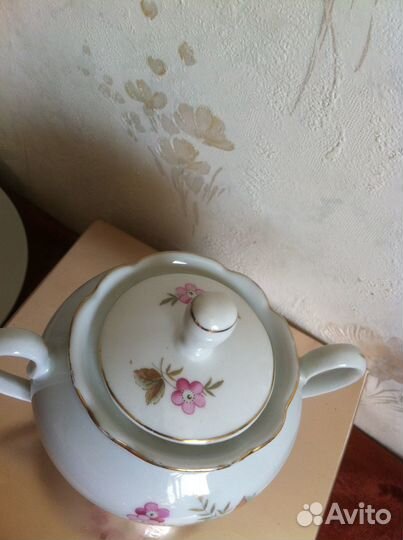 Немецкая детская тарелочка И немецкая сахарница