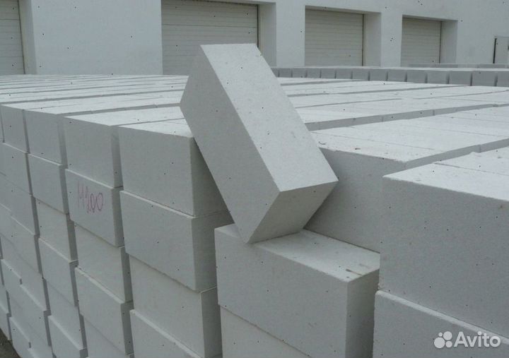 Кирпич силикатный рядовой белый Навал