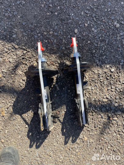 Стойки сааз LADA vesta