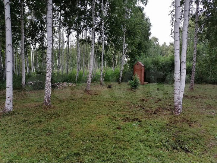 Дача 20 м² на участке 10 сот.