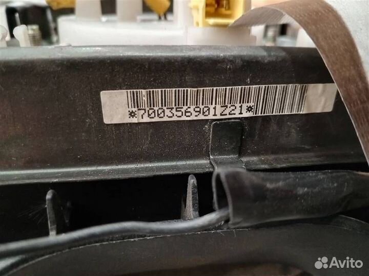 Подушка безопасности в рулевое колесо Mitsubishi