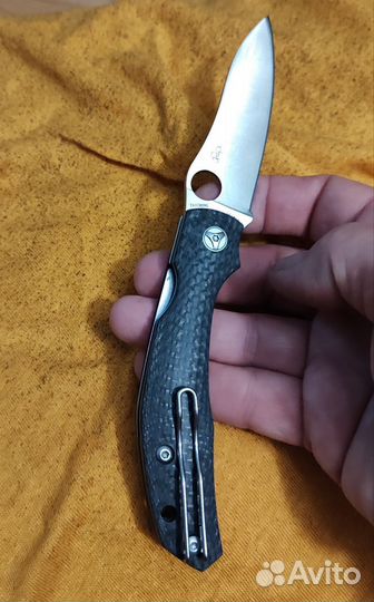 Нож Spyderco Kapara carbon