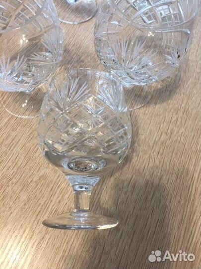 Хрусталь-фужеры на ножках,стопки,рюмки,вазы