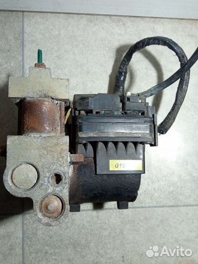 Блок управления ABS Renault Safrane 2 0265208045