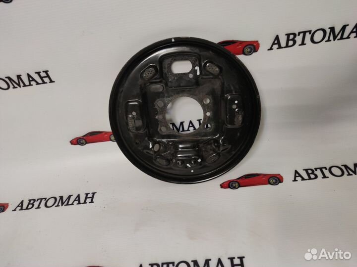 Щит тормозной задний левый Kia Rio 3 Solaris 1