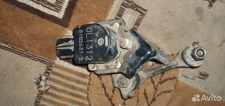 Датчик дорожного просвета передний Honda Civic 8 4