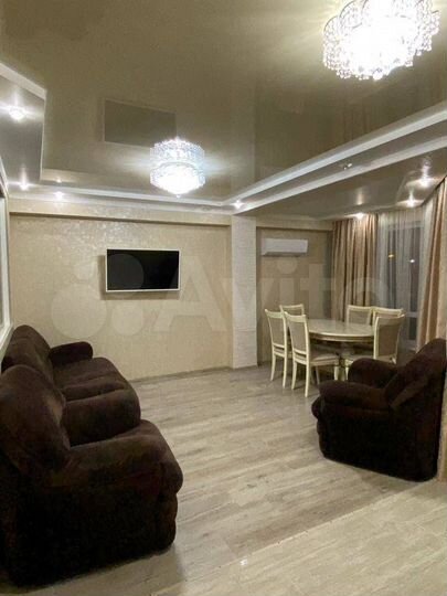 3-к. квартира, 79,3 м², 2/12 эт.