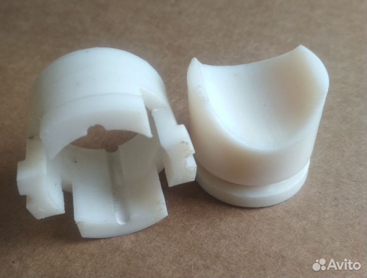 Втулка и толкатель рулевой рейки Volkswagen Polo