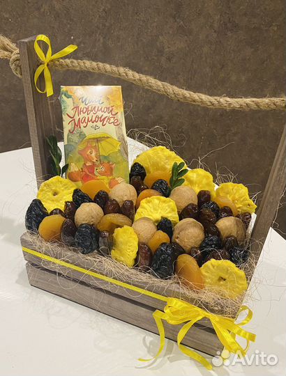 Букеты из сухофруктов,орехов