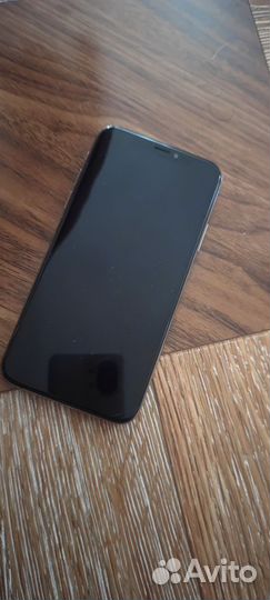 iPhone Xs, 64 ГБ