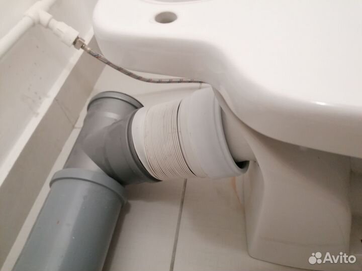 Унитаз с бачком бу