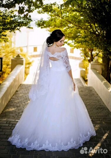 Свадебное платье