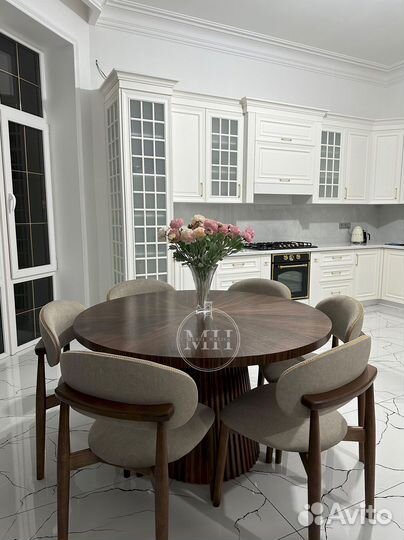 Стол из керамогранита, стол из дерева/Стулья