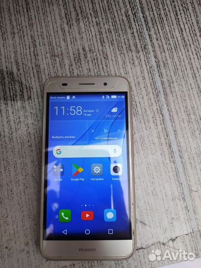 HUAWEI Y3 2017, 8 ГБ