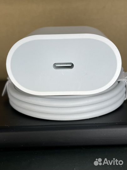 Быстрая зарядка на iPhone оригинал