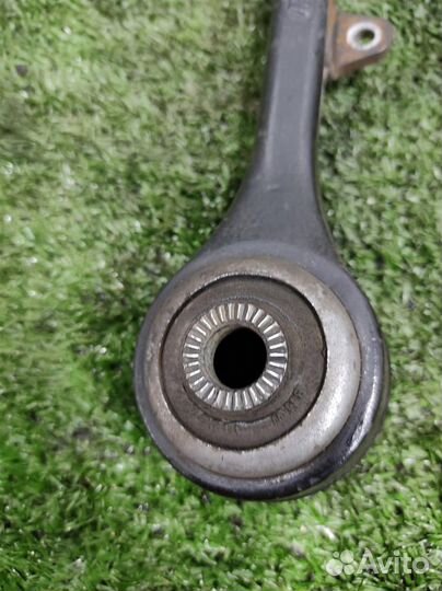 Рычаг передний правый нижний BMW X3 (E83) 2004