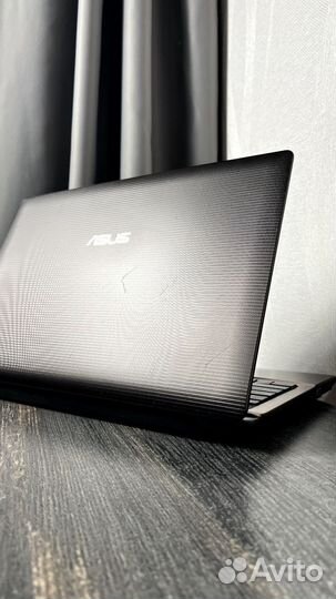 Игровой Asus i3/SSD новый/ram 6gb полностью рабочи