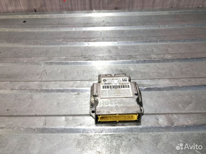 Блок SRS Шкода Рапид