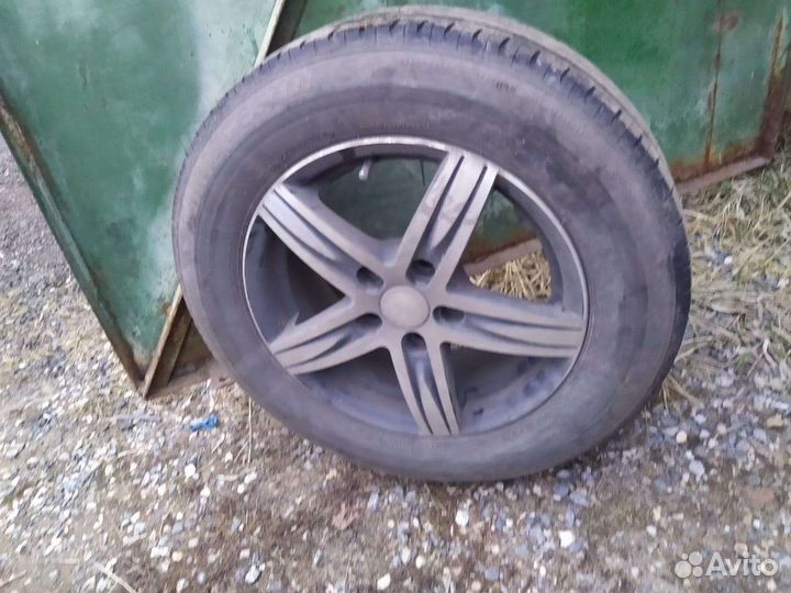 Колеса в сборе r15 летние