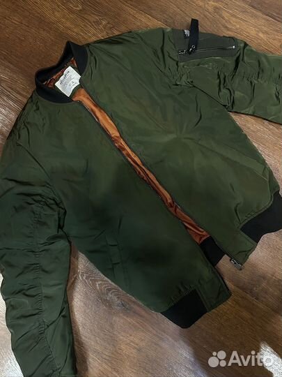 Бомбер pull&bear