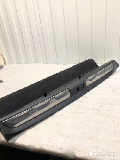 Обшивка задней панели Citroen Ds5 K 1.6 THP 150лс