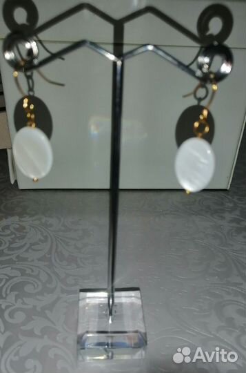 Серги с натуральный перламутр