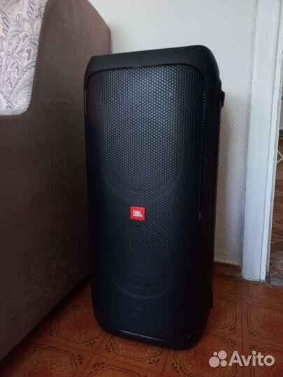 Колонка jbl