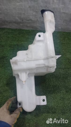 Бачок омывателя Daihatsu Sirion 2008