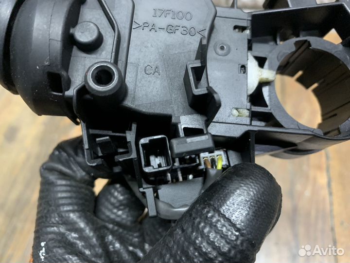 Toyota RAV 4 Переключатель поворотов подрулевой