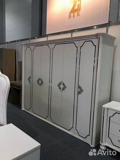 Спальные Гарнитуры