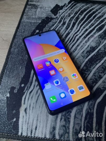 HONOR 10X Lite, 4/128 ГБ