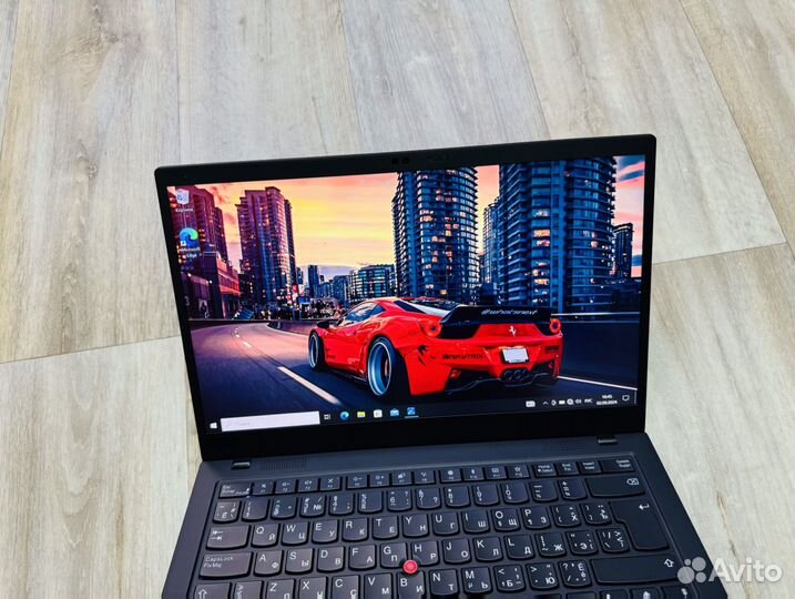 Thinkpad X1 Carbon 1Kg