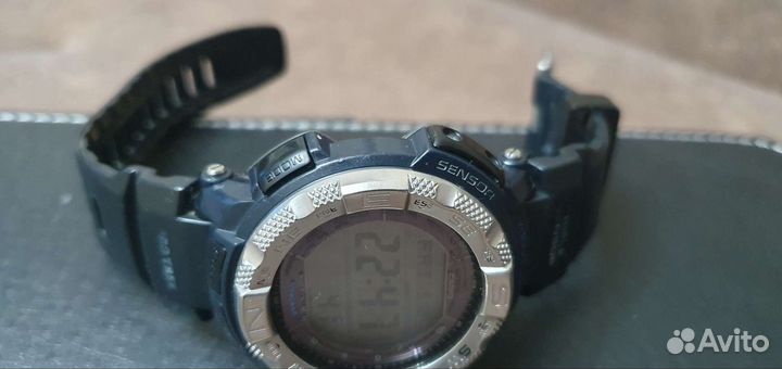 Часы Casio pro trek. PRG-260