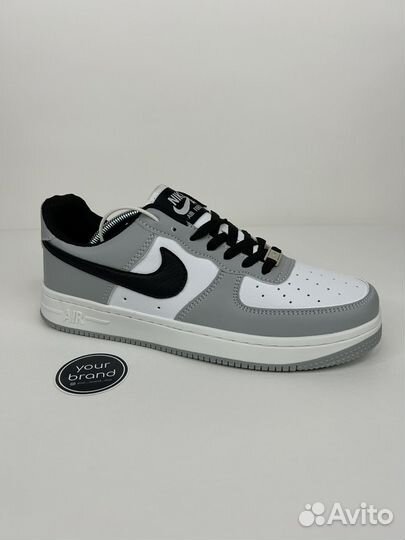 Кроссовки Nike Air Force 1