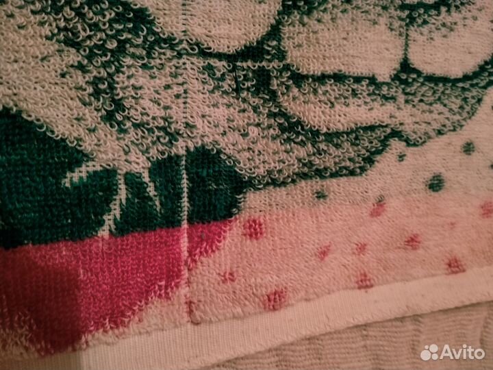 Махровые полотенца-2шт