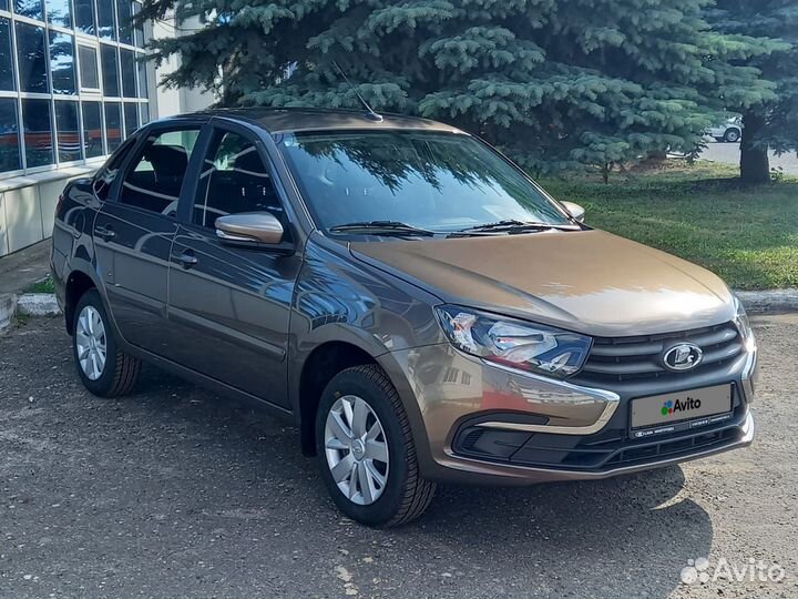 LADA Granta 1.6 МТ, 2022