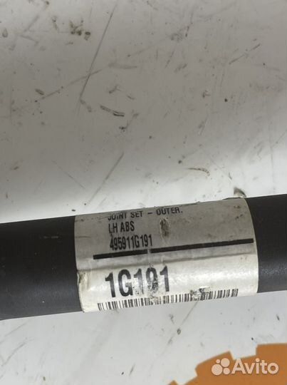 Шрус наружний левый с валом в сборе Киа Рио АКПП