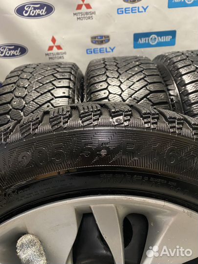 Gislaved Nord Frost 200 205/55 R16 94T