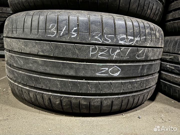 Pirelli P Zero PZ4 275/40 R20 и 315/35 R20