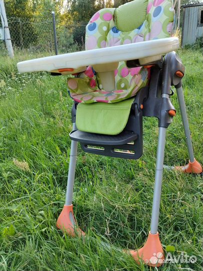 Детский столик и стульчик для кормления