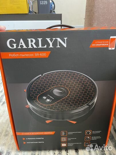 Робот пылесос garlyn SR-600