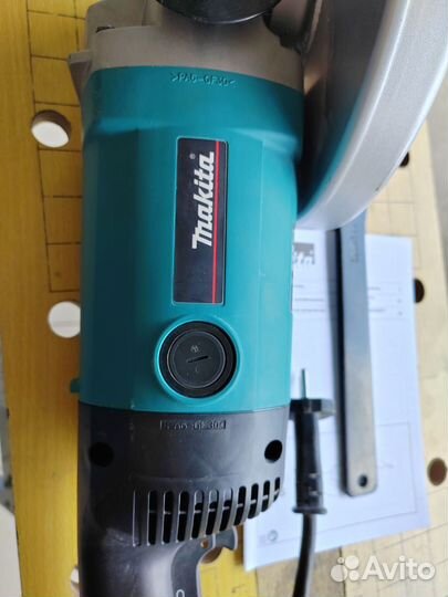 Ушм болгарка makita 230 9069