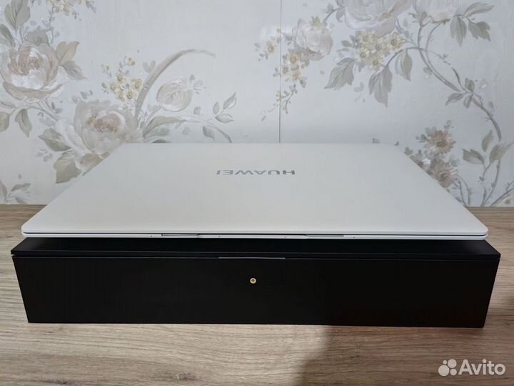 Huawei MateBook X Pro 2023 1360P/16Gb