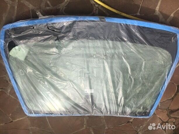 Лобовое стекло на бмв 3