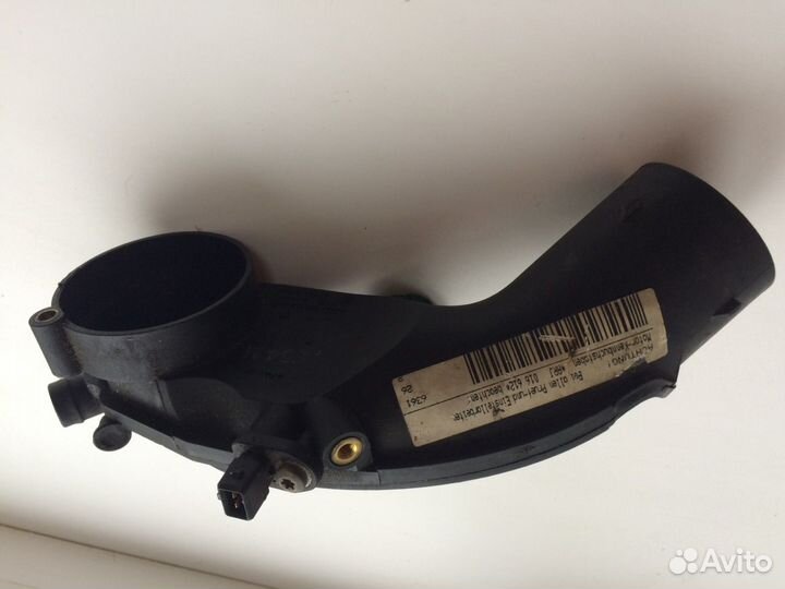 Патрубок воздушного фильтра audi a6 c5 2.4