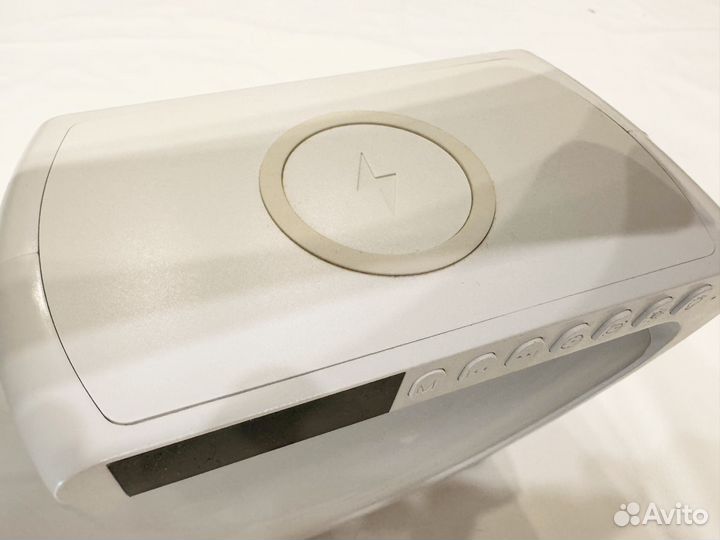 Ночник умнная колонка часы