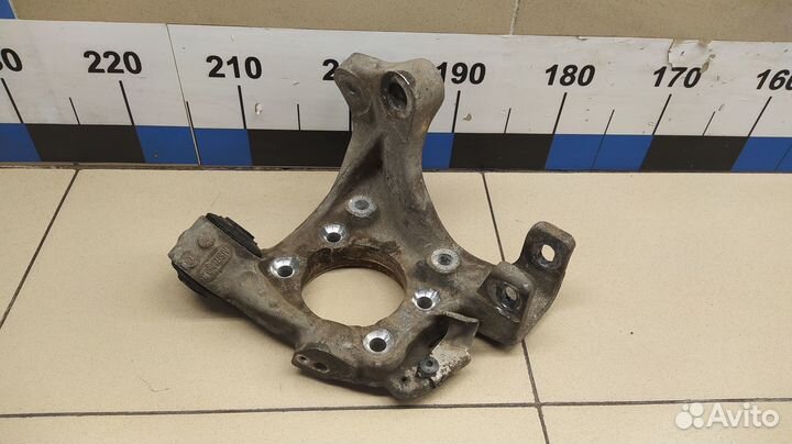 Кулак поворотный задний левый A6 C6,4F 2005-2011